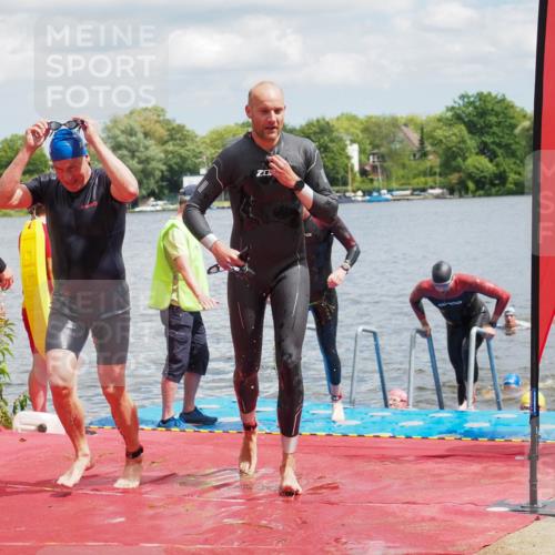 16.06.2024 - 7 Türme Triathlon KatJ http://msf.ph/oto/6318105 16.06.2024 11:55:00 Schwimmen 311, 321, 323, 341, 364, 373, 383, 386, 388, 394, 412, 420, 446, 477, 479, 484, 490, 493, 497, 532, 533, 543, 563, 564, 585, 610 meine-sportfotos.de