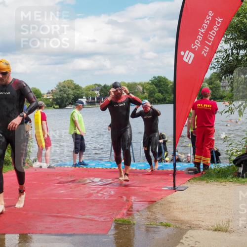 16.06.2024 - 7 Türme Triathlon KatJ http://msf.ph/oto/6318113 16.06.2024 11:55:03 Schwimmen 311, 321, 323, 341, 364, 373, 383, 386, 388, 394, 412, 420, 446, 477, 479, 484, 490, 493, 497, 532, 543, 553, 563, 564, 585, 610 meine-sportfotos.de