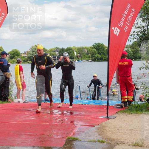 16.06.2024 - 7 Türme Triathlon KatJ http://msf.ph/oto/6318157 16.06.2024 11:55:08 Schwimmen 311, 321, 323, 341, 353, 364, 373, 383, 386, 388, 394, 412, 420, 446, 477, 479, 484, 490, 493, 497, 527, 532, 553, 563, 564, 585, 610 meine-sportfotos.de