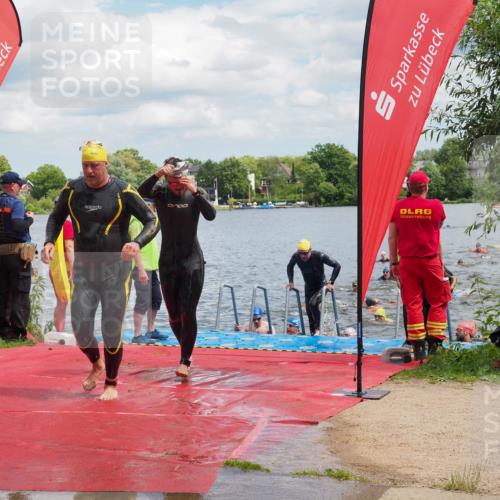 16.06.2024 - 7 Türme Triathlon KatJ http://msf.ph/oto/6318171 16.06.2024 11:55:08 Schwimmen 311, 321, 323, 341, 353, 364, 373, 383, 386, 388, 394, 412, 420, 446, 477, 479, 484, 490, 493, 497, 527, 532, 553, 563, 564, 585, 610 meine-sportfotos.de
