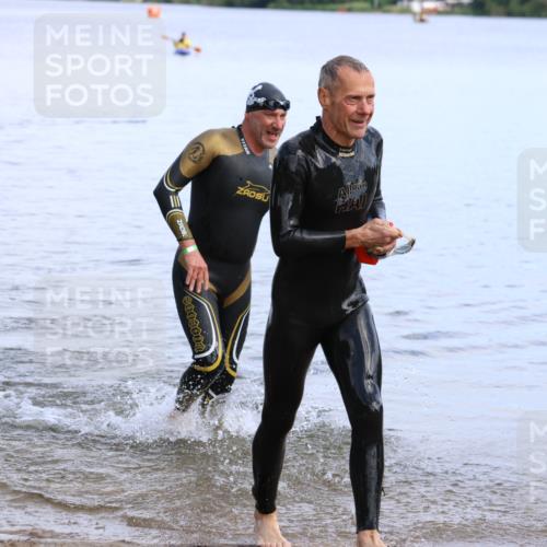 16.06.2024 - 26. Vierlanden-Triathlon Strokosch-Dieckow http://msf.ph/oto/6318198 16.06.2024 10:09:13 Schwimmen 205, 212, 205, 212 meine-sportfotos.de