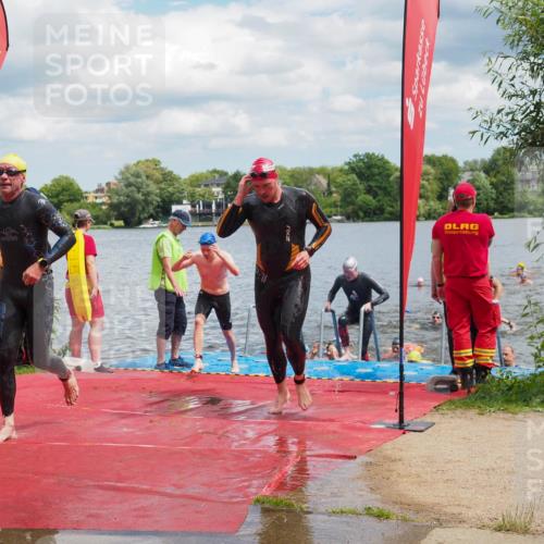 16.06.2024 - 7 Türme Triathlon KatJ http://msf.ph/oto/6318202 16.06.2024 11:55:12 Schwimmen 311, 321, 323, 341, 353, 364, 373, 383, 386, 394, 412, 420, 446, 477, 479, 484, 490, 493, 497, 514, 527, 532, 553, 563, 564, 585 meine-sportfotos.de