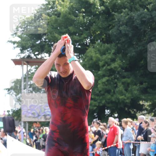 16.06.2024 - 26. Vierlanden-Triathlon Lena Gebhardt http://msf.ph/oto/6318242 16.06.2024 10:57:51 Schwimmen 244, 269, 275, 306, 316, 244, 269, 275, 306, 316 meine-sportfotos.de