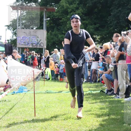 16.06.2024 - 26. Vierlanden-Triathlon Lena Gebhardt http://msf.ph/oto/6318270 16.06.2024 10:57:57 Schwimmen 244, 253, 269, 275, 298, 316, 244, 253, 269, 275, 298, 316 meine-sportfotos.de