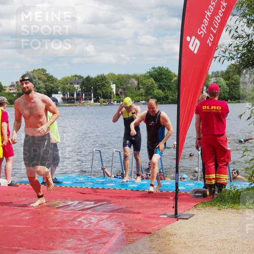 16.06.2024 - 7 Türme Triathlon KatJ http://msf.ph/oto/6318280 16.06.2024 11:55:20 Schwimmen 311, 320, 323, 341, 353, 364, 372, 373, 384, 386, 394, 412, 420, 443, 446, 447, 477, 479, 493, 497, 506, 514, 527, 532, 553, 563, 564 meine-sportfotos.de
