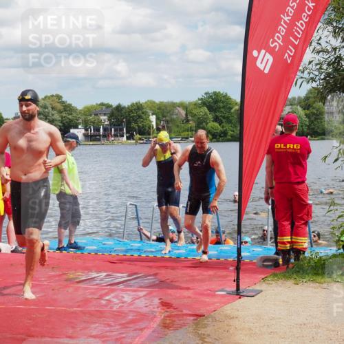 16.06.2024 - 7 Türme Triathlon KatJ http://msf.ph/oto/6318285 16.06.2024 11:55:21 Schwimmen 320, 323, 341, 353, 364, 372, 373, 384, 386, 394, 412, 420, 443, 446, 447, 477, 479, 493, 497, 506, 514, 527, 532, 553, 563, 564 meine-sportfotos.de