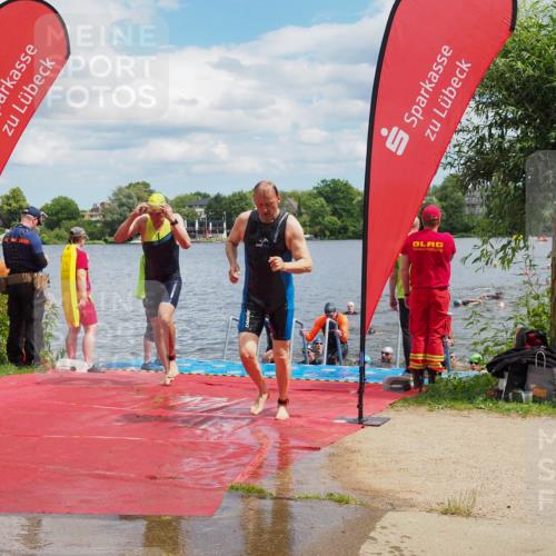 16.06.2024 - 7 Türme Triathlon KatJ http://msf.ph/oto/6318294 16.06.2024 11:55:22 Schwimmen 320, 323, 341, 353, 364, 372, 373, 384, 386, 412, 420, 443, 446, 447, 463, 477, 479, 493, 497, 506, 514, 527, 532, 553, 563, 564 meine-sportfotos.de