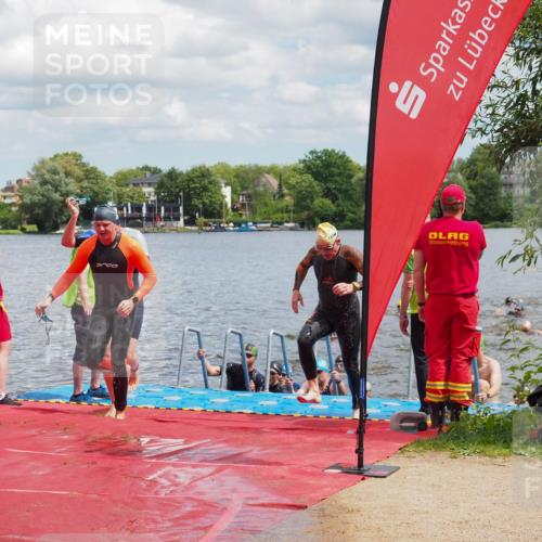16.06.2024 - 7 Türme Triathlon KatJ http://msf.ph/oto/6318329 16.06.2024 11:55:26 Schwimmen 320, 323, 329, 341, 353, 371, 372, 373, 384, 386, 412, 420, 430, 443, 447, 463, 477, 479, 493, 497, 506, 514, 527, 532, 551, 553, 563, 564 meine-sportfotos.de