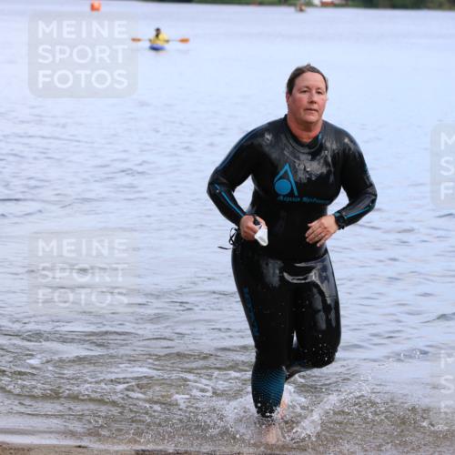 16.06.2024 - 26. Vierlanden-Triathlon Strokosch-Dieckow http://msf.ph/oto/6318343 16.06.2024 10:09:34 Schwimmen 217, 223, 217, 223 meine-sportfotos.de