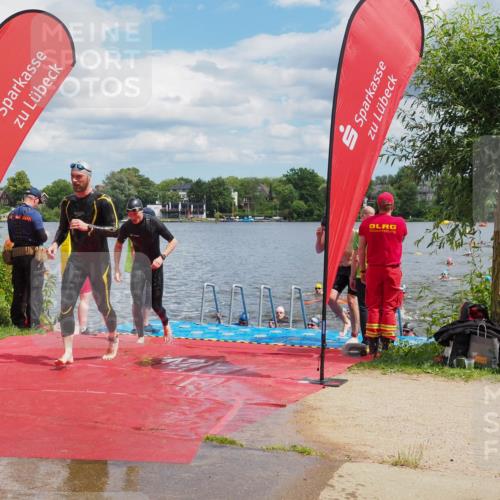 16.06.2024 - 7 Türme Triathlon KatJ http://msf.ph/oto/6318397 16.06.2024 11:55:35 Schwimmen 320, 323, 329, 341, 353, 371, 372, 373, 384, 386, 402, 430, 437, 443, 447, 454, 463, 493, 497, 506, 514, 527, 532, 551, 553, 563, 564 meine-sportfotos.de