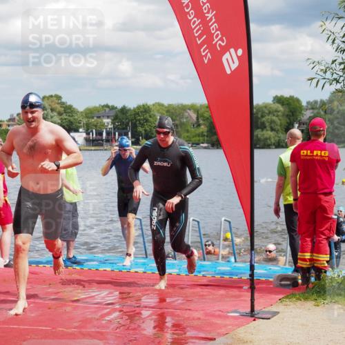 16.06.2024 - 7 Türme Triathlon KatJ http://msf.ph/oto/6318436 16.06.2024 11:55:41 Schwimmen 320, 329, 341, 353, 371, 372, 373, 384, 396, 402, 430, 437, 443, 447, 454, 463, 493, 497, 506, 514, 527, 532, 551, 553, 563, 616 meine-sportfotos.de