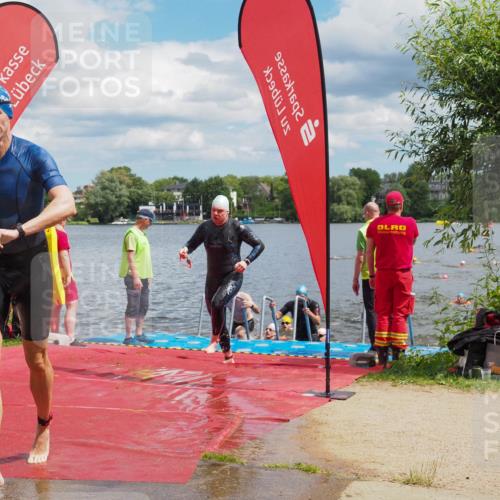 16.06.2024 - 7 Türme Triathlon KatJ http://msf.ph/oto/6318448 16.06.2024 11:55:44 Schwimmen 320, 329, 341, 353, 371, 372, 373, 384, 396, 402, 430, 437, 443, 447, 454, 463, 497, 506, 514, 527, 551, 553, 616 meine-sportfotos.de