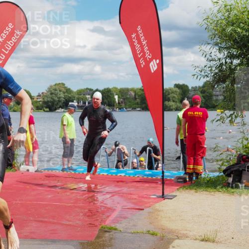 16.06.2024 - 7 Türme Triathlon KatJ http://msf.ph/oto/6318452 16.06.2024 11:55:44 Schwimmen 320, 329, 341, 353, 371, 372, 373, 384, 396, 402, 430, 437, 443, 447, 454, 463, 497, 506, 514, 527, 551, 553, 616 meine-sportfotos.de