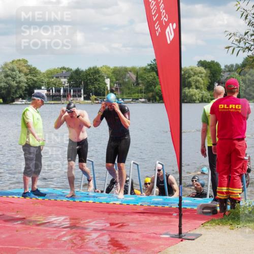 16.06.2024 - 7 Türme Triathlon KatJ http://msf.ph/oto/6318460 16.06.2024 11:55:47 Schwimmen 320, 329, 353, 371, 372, 384, 396, 402, 430, 437, 443, 447, 454, 463, 485, 506, 514, 527, 551, 553, 616 meine-sportfotos.de