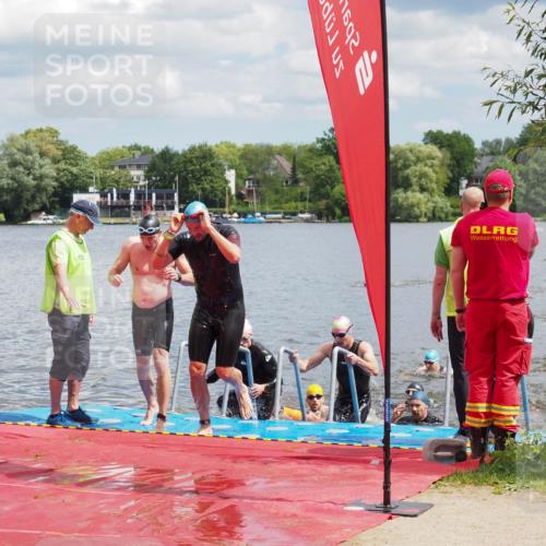 16.06.2024 - 7 Türme Triathlon KatJ http://msf.ph/oto/6318467 16.06.2024 11:55:47 Schwimmen 320, 329, 353, 371, 372, 384, 396, 402, 430, 437, 443, 447, 454, 463, 485, 506, 514, 527, 551, 553, 616 meine-sportfotos.de