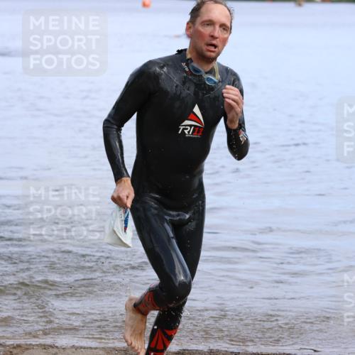 16.06.2024 - 26. Vierlanden-Triathlon Strokosch-Dieckow http://msf.ph/oto/6318472 16.06.2024 10:09:38 Schwimmen 217, 223, 217, 223 meine-sportfotos.de