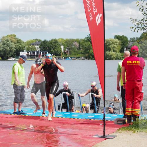 16.06.2024 - 7 Türme Triathlon KatJ http://msf.ph/oto/6318473 16.06.2024 11:55:48 Schwimmen 320, 329, 353, 371, 372, 384, 396, 402, 430, 437, 443, 447, 454, 463, 485, 506, 514, 527, 551, 553, 616 meine-sportfotos.de