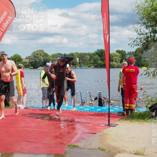 16.06.2024 - 7 Türme Triathlon KatJ http://msf.ph/oto/6318495 16.06.2024 11:55:50 Schwimmen 320, 329, 353, 371, 372, 384, 396, 402, 430, 437, 443, 447, 454, 463, 485, 506, 514, 527, 551, 553, 599, 616 meine-sportfotos.de