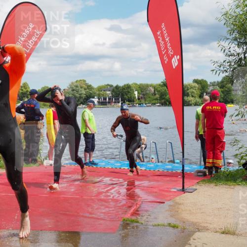 16.06.2024 - 7 Türme Triathlon KatJ http://msf.ph/oto/6318530 16.06.2024 11:55:58 Schwimmen 320, 329, 371, 372, 384, 396, 402, 430, 437, 443, 447, 454, 463, 485, 506, 551, 599, 616 meine-sportfotos.de