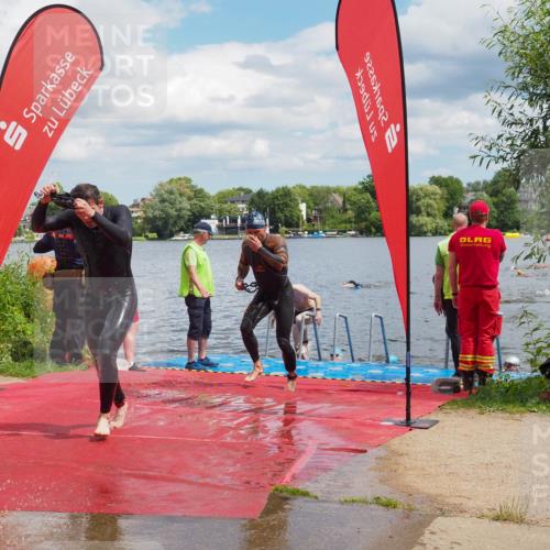 16.06.2024 - 7 Türme Triathlon KatJ http://msf.ph/oto/6318534 16.06.2024 11:55:58 Schwimmen 320, 329, 371, 372, 384, 396, 402, 430, 437, 443, 447, 454, 463, 485, 506, 551, 599, 616 meine-sportfotos.de