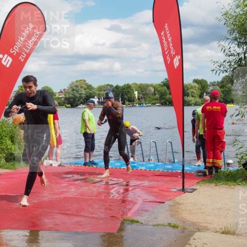 16.06.2024 - 7 Türme Triathlon KatJ http://msf.ph/oto/6318536 16.06.2024 11:55:58 Schwimmen 320, 329, 371, 372, 384, 396, 402, 430, 437, 443, 447, 454, 463, 485, 506, 551, 599, 616 meine-sportfotos.de