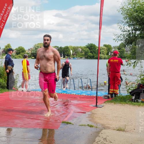 16.06.2024 - 7 Türme Triathlon KatJ http://msf.ph/oto/6318655 16.06.2024 11:56:17 Schwimmen 374, 382, 391, 396, 402, 404, 413, 437, 454, 481, 485, 495, 594, 599, 616 meine-sportfotos.de