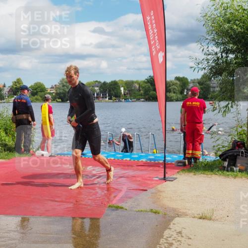 16.06.2024 - 7 Türme Triathlon KatJ http://msf.ph/oto/6318694 16.06.2024 11:56:23 Schwimmen 374, 382, 391, 396, 404, 413, 481, 485, 495, 594, 599, 616 meine-sportfotos.de