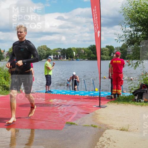16.06.2024 - 7 Türme Triathlon KatJ http://msf.ph/oto/6318707 16.06.2024 11:56:24 Schwimmen 374, 382, 391, 396, 404, 410, 413, 481, 485, 495, 594, 599, 616 meine-sportfotos.de