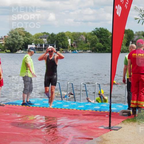 16.06.2024 - 7 Türme Triathlon KatJ http://msf.ph/oto/6318716 16.06.2024 11:56:27 Schwimmen 374, 382, 391, 396, 404, 410, 413, 481, 485, 495, 523, 535, 575, 594, 599, 616 meine-sportfotos.de