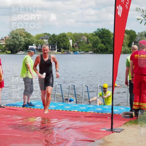16.06.2024 - 7 Türme Triathlon KatJ http://msf.ph/oto/6318733 16.06.2024 11:56:28 Schwimmen 374, 382, 391, 404, 410, 413, 481, 485, 495, 523, 535, 548, 575, 594, 599, 616 meine-sportfotos.de