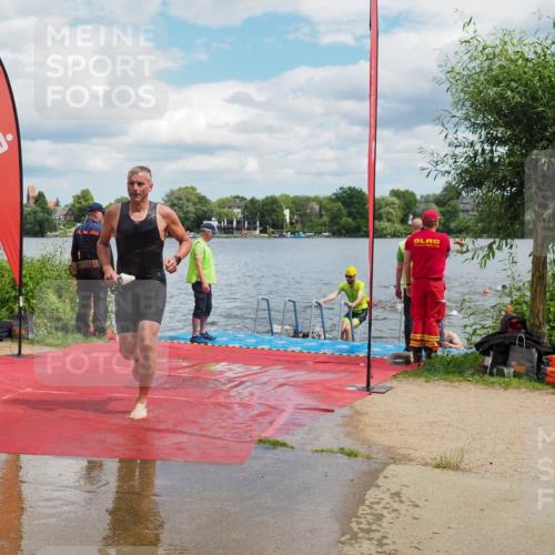 16.06.2024 - 7 Türme Triathlon KatJ http://msf.ph/oto/6318743 16.06.2024 11:56:29 Schwimmen 374, 382, 391, 404, 410, 413, 481, 485, 495, 523, 535, 548, 575, 594, 599 meine-sportfotos.de