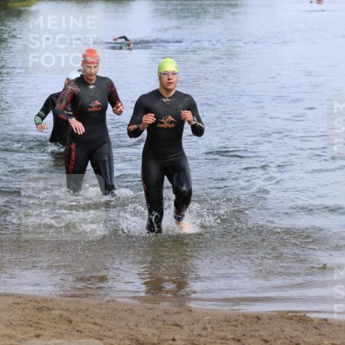 16.06.2024 - 26. Vierlanden-Triathlon Strokosch-Dieckow http://msf.ph/oto/6318749 16.06.2024 10:10:36 Schwimmen 193, 197, 198, 224, 193, 197, 198, 224 meine-sportfotos.de