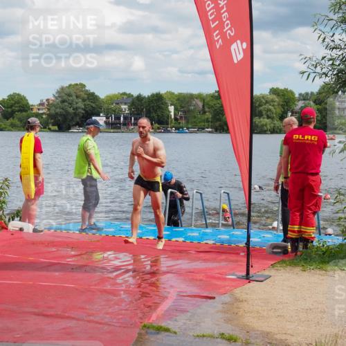 16.06.2024 - 7 Türme Triathlon KatJ http://msf.ph/oto/6318789 16.06.2024 11:56:36 Schwimmen 374, 382, 391, 404, 410, 413, 481, 495, 523, 535, 541, 548, 575, 594, 599 meine-sportfotos.de
