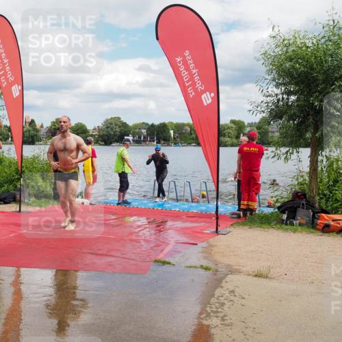 16.06.2024 - 7 Türme Triathlon KatJ http://msf.ph/oto/6318809 16.06.2024 11:56:38 Schwimmen 374, 382, 391, 404, 410, 413, 481, 495, 523, 535, 541, 548, 575, 594 meine-sportfotos.de