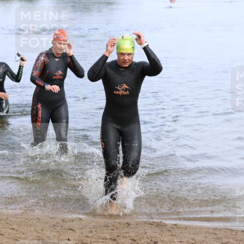 16.06.2024 - 26. Vierlanden-Triathlon Strokosch-Dieckow http://msf.ph/oto/6318832 16.06.2024 10:10:38 Schwimmen 193, 197, 198, 224, 193, 197, 198, 224 meine-sportfotos.de