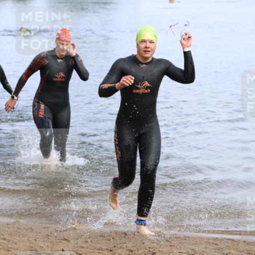 16.06.2024 - 26. Vierlanden-Triathlon Strokosch-Dieckow http://msf.ph/oto/6318853 16.06.2024 10:10:38 Schwimmen 193, 197, 198, 224, 193, 197, 198, 224 meine-sportfotos.de