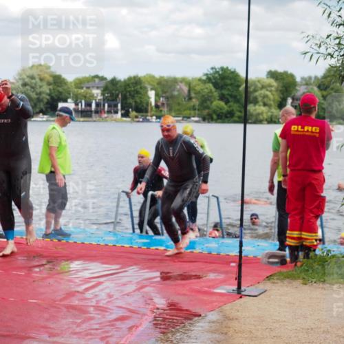 16.06.2024 - 7 Türme Triathlon KatJ http://msf.ph/oto/6318897 16.06.2024 11:56:52 Schwimmen 317, 374, 382, 391, 404, 410, 481, 495, 523, 535, 541, 548, 575, 594 meine-sportfotos.de