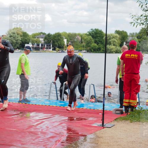 16.06.2024 - 7 Türme Triathlon KatJ http://msf.ph/oto/6318898 16.06.2024 11:56:52 Schwimmen 317, 374, 382, 391, 404, 410, 481, 495, 523, 535, 541, 548, 575, 594 meine-sportfotos.de