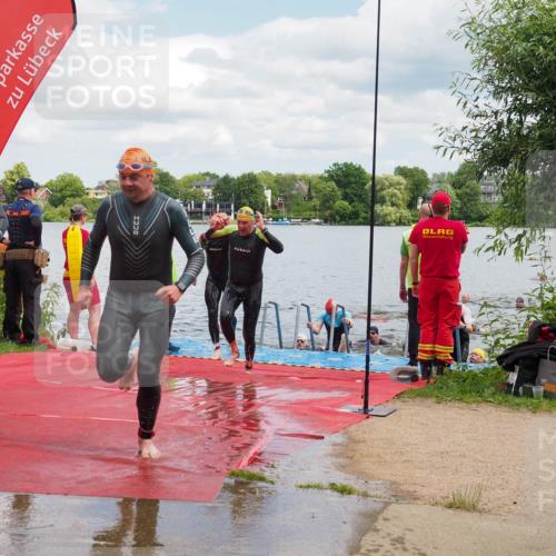 16.06.2024 - 7 Türme Triathlon KatJ http://msf.ph/oto/6318910 16.06.2024 11:56:53 Schwimmen 317, 374, 382, 391, 404, 410, 481, 495, 523, 535, 541, 548, 560, 575, 594 meine-sportfotos.de