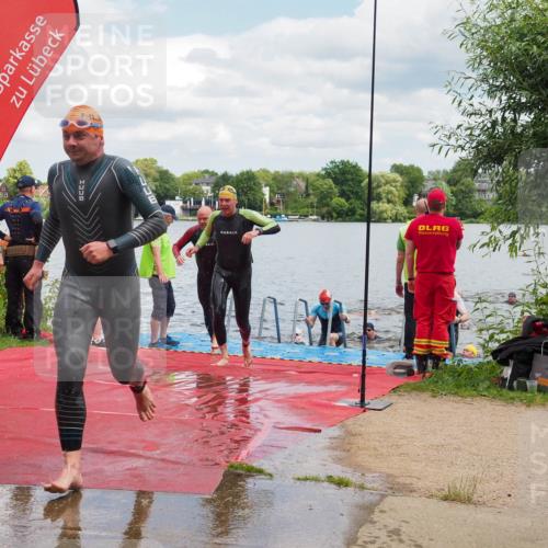 16.06.2024 - 7 Türme Triathlon KatJ http://msf.ph/oto/6318914 16.06.2024 11:56:54 Schwimmen 317, 374, 382, 391, 404, 410, 481, 523, 535, 541, 548, 560, 575, 594 meine-sportfotos.de