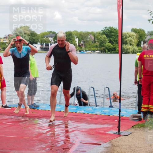 16.06.2024 - 7 Türme Triathlon KatJ http://msf.ph/oto/6318944 16.06.2024 11:56:58 Schwimmen 317, 344, 374, 382, 391, 404, 410, 481, 523, 535, 541, 548, 560, 575, 594 meine-sportfotos.de
