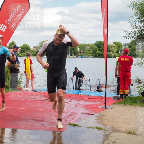 16.06.2024 - 7 Türme Triathlon KatJ http://msf.ph/oto/6318951 16.06.2024 11:56:59 Schwimmen 317, 344, 374, 391, 410, 481, 523, 535, 541, 548, 560, 575, 594 meine-sportfotos.de
