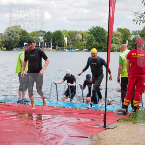 16.06.2024 - 7 Türme Triathlon KatJ http://msf.ph/oto/6318969 16.06.2024 11:57:02 Schwimmen 317, 344, 410, 523, 535, 541, 548, 560, 575 meine-sportfotos.de