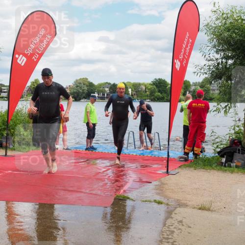 16.06.2024 - 7 Türme Triathlon KatJ http://msf.ph/oto/6318981 16.06.2024 11:57:04 Schwimmen 317, 344, 410, 523, 535, 541, 548, 560, 575 meine-sportfotos.de