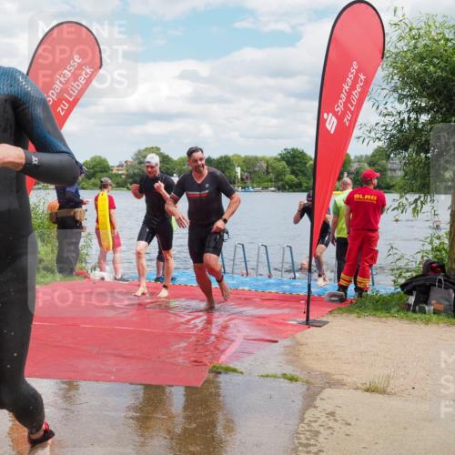 16.06.2024 - 7 Türme Triathlon KatJ http://msf.ph/oto/6319007 16.06.2024 11:57:06 Schwimmen 317, 344, 410, 475, 523, 535, 541, 548, 560, 575 meine-sportfotos.de