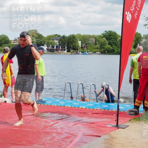 16.06.2024 - 7 Türme Triathlon KatJ http://msf.ph/oto/6319017 16.06.2024 11:57:08 Schwimmen 317, 344, 410, 475, 523, 535, 541, 548, 560, 575 meine-sportfotos.de