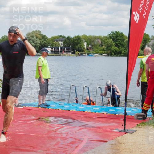 16.06.2024 - 7 Türme Triathlon KatJ http://msf.ph/oto/6319024 16.06.2024 11:57:08 Schwimmen 317, 344, 410, 475, 523, 535, 541, 548, 560, 575 meine-sportfotos.de
