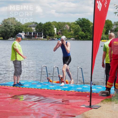 16.06.2024 - 7 Türme Triathlon KatJ http://msf.ph/oto/6319026 16.06.2024 11:57:11 Schwimmen 317, 344, 410, 475, 523, 535, 541, 548, 560, 575 meine-sportfotos.de