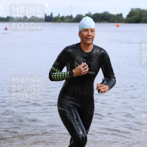 16.06.2024 - 26. Vierlanden-Triathlon Strokosch-Dieckow http://msf.ph/oto/6319032 16.06.2024 10:10:44 Schwimmen 193, 197, 198, 224, 193, 197, 198, 224 meine-sportfotos.de