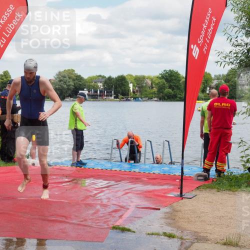 16.06.2024 - 7 Türme Triathlon KatJ http://msf.ph/oto/6319058 16.06.2024 11:57:14 Schwimmen 317, 344, 407, 475, 535, 541, 548, 560 meine-sportfotos.de